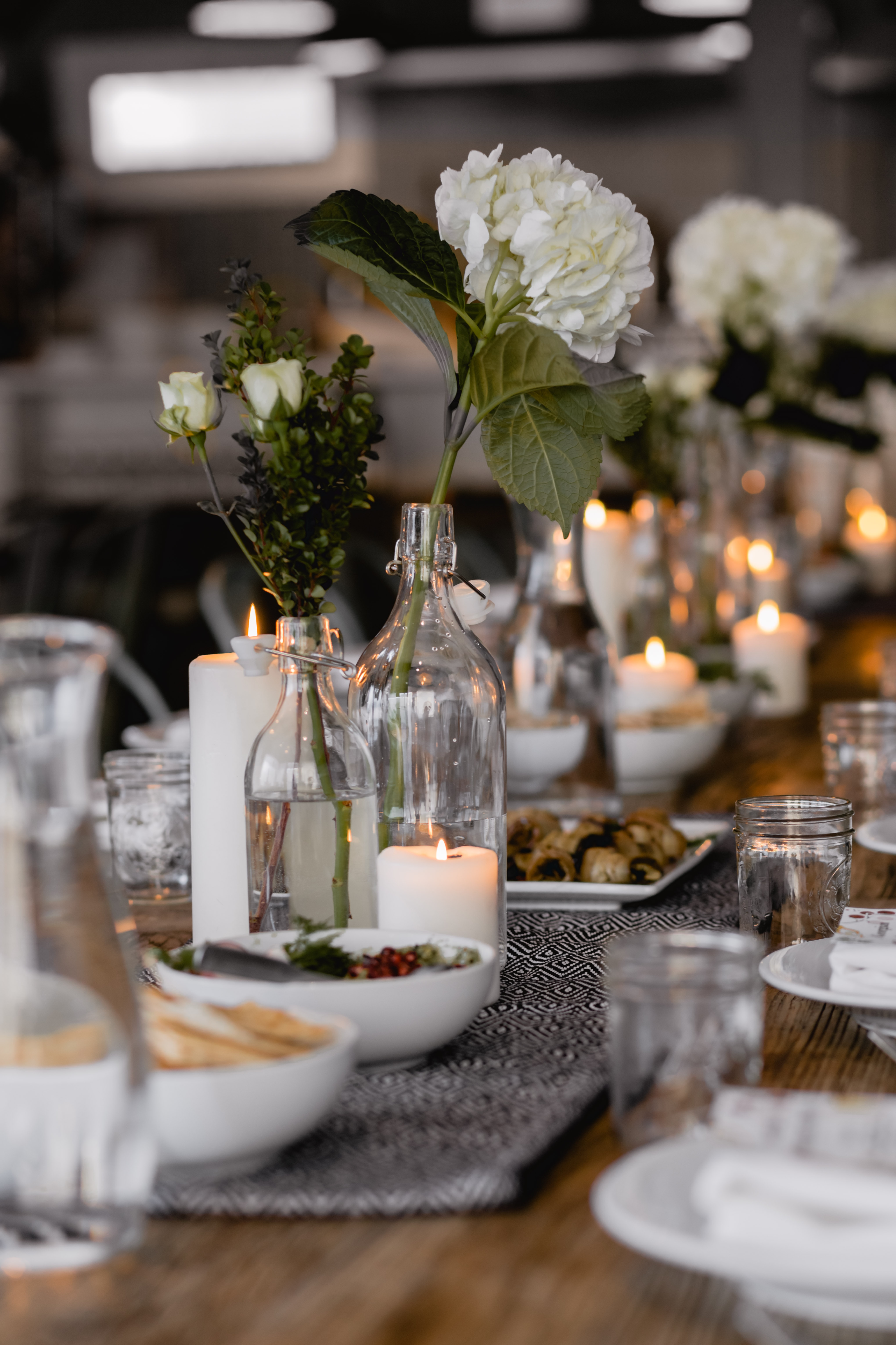 How to Host a Flawless Holiday Dinner Party (5 Tips) - All Seasons Grocery